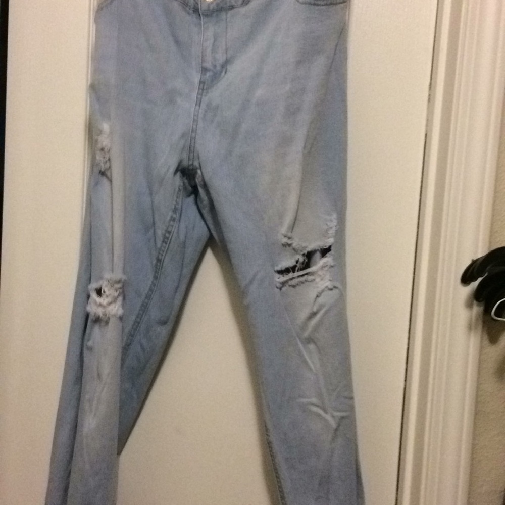 Destructive highway jeans
